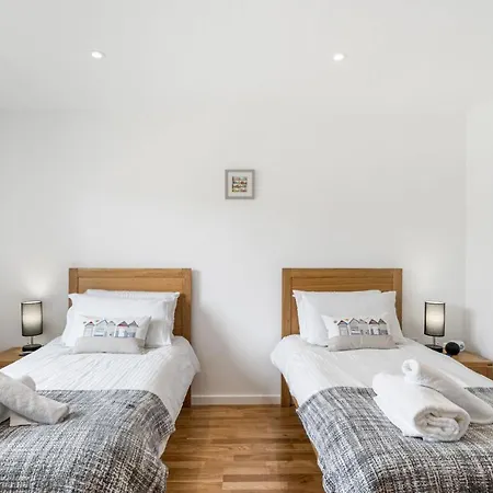 Cedar House Holiday home